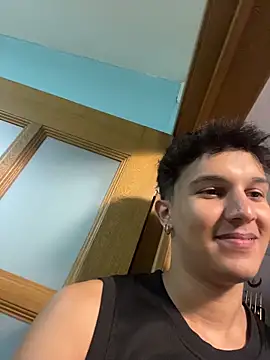 Leo Savage  online show from 04.05.26