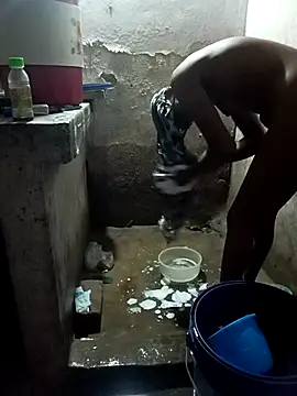 Snapshot of SEXY-MAHI4 chatting on 10.05.25 SEXY-MAHI4 online show from 10.05.25