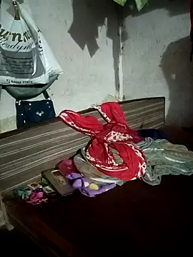 Snapshot of SEXY-MAHI4 chatting on 11.01.25 SEXY-MAHI4 online show from 11.01.25