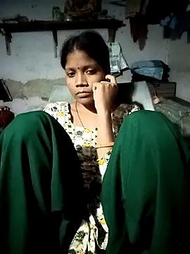 Snapshot of SEXY-MAHI4 chatting on 11.14.25 SEXY-MAHI4 online show from 11.14.25