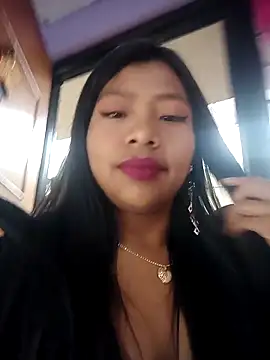 ValeriaJacobs online show from 10.31.25