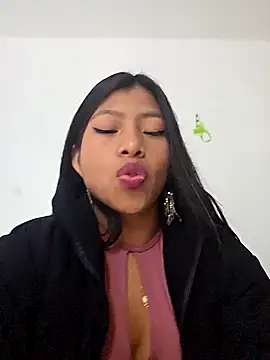 ValeriaJacobs online show from 11.01.25