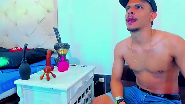  Tarekk  online show from 10.02.25