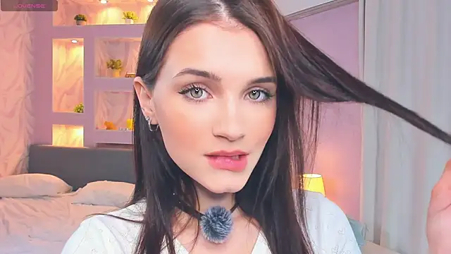 TeriRipka online show from 11.18.25