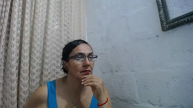 Snapshot of gabbyparker_ chatting on 02.26.26 gabbyparker online show from 02.26.26