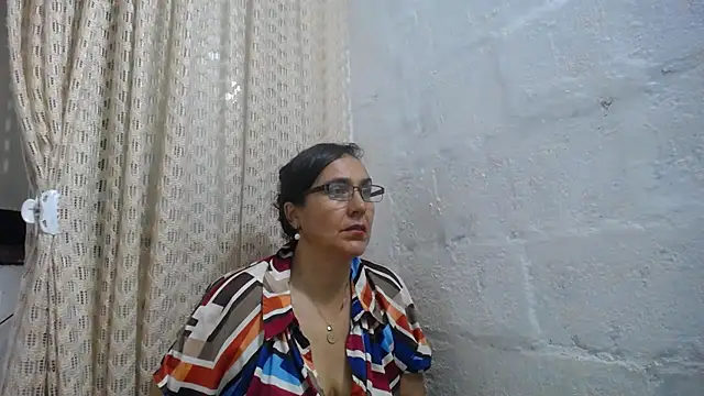 gabbyparker  online show from 03.26.26