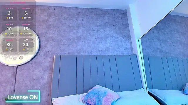 karla-ruiz online show from 11.21.25