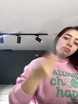 HannahCollyns online show from 12.20.25