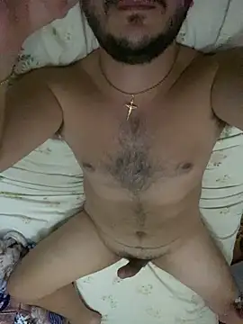 Snapshot of HOTDAN92 chatting on 10.22.25 HOTDAN92 online show from 10.22.25