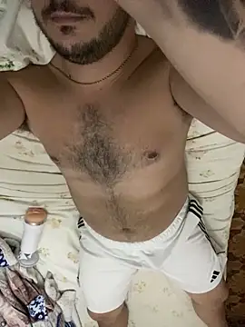 Snapshot of HOTDAN92 chatting on 10.29.25 HOTDAN92 online show from 10.29.25