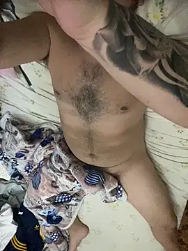 Snapshot of HOTDAN92 chatting on 11.04.25 HOTDAN92 online show from 11.04.25