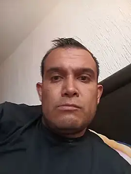 Snapshot of ALEJANDRO1991L chatting on 05.28.26 ALEJANDRO1991L online show from 05.28.26