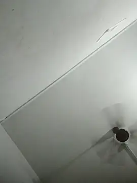 Snapshot of hotshreya69 chatting on 09.13.25 hotshreya69 online show from 09.13.25