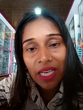 Snapshot of hotshreya69 chatting on 09.18.25 hotshreya69 online show from 09.18.25