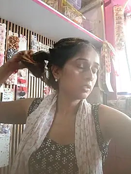 Snapshot of hotshreya69 chatting on 09.24.25 hotshreya69 online show from 09.24.25