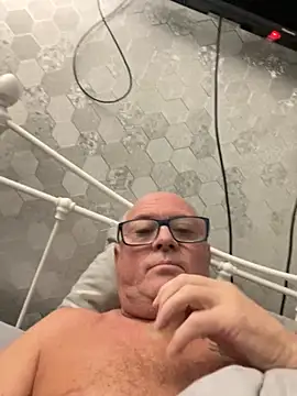 naughtygrandad1 online show from 10.22.25