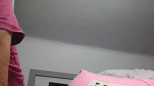 Snapshot of naughtygrandad1 chatting on 04.17.26 naughtygrandad1 online show from 04.17.26