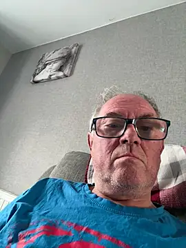 Snapshot of naughtygrandad1 chatting on 05.24.26 naughtygrandad1 online show from 05.24.26