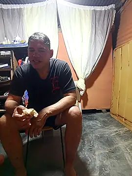 Snapshot of Franklin111230 chatting on 01.10.26 Franklin111230 online show from 01.10.26