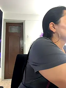 Rouse69  online show from 11.17.25