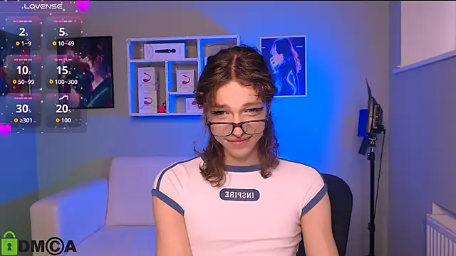 Snapshot of kevi_sunn chatting on 10.03.25 kevi sunn online show from 10.03.25