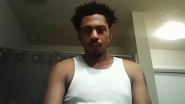 Snapshot of Yungandhungd chatting on 09.28.25 Yungandhungd online show from 09.28.25