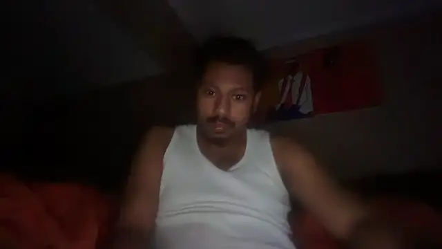 Snapshot of Yungandhungd chatting on 04.02.26 Yungandhungd online show from 04.02.26