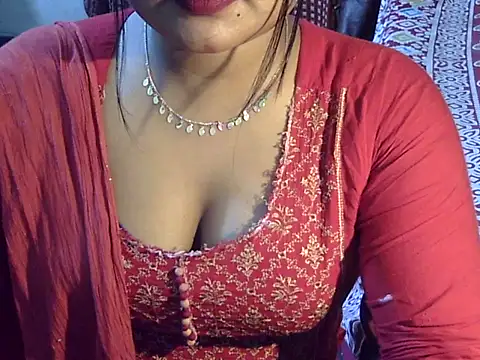 Snapshot of Nusrat_Faria07 chatting on 10.23.25 Nusrat Faria07 online show from 10.23.25