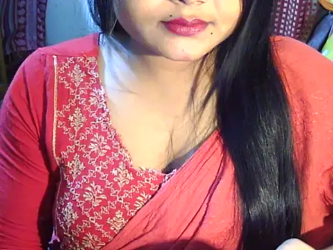 Snapshot of Nusrat_Faria07 chatting on 11.11.25 Nusrat Faria07 online show from 11.11.25