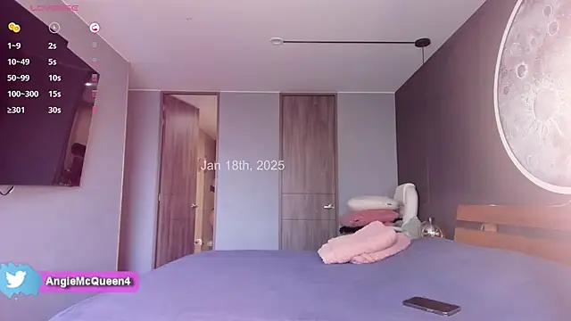 Sarajames online show from 01.18.25