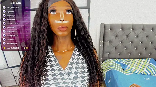 Sara hot12112 online show from 10.28.25