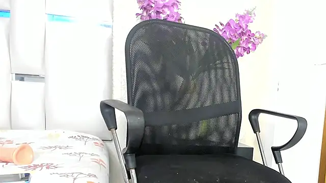 CocoaVibes online show from 09.23.25