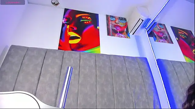 pretty78angel online show from 10.17.25