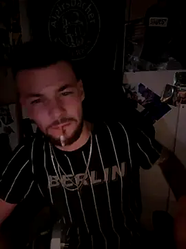 Snapshot of Mexxwell69 chatting on 09.30.25 Mexxwell69 online show from 09.30.25