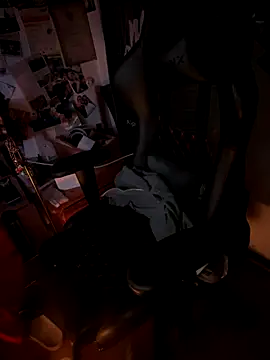 Snapshot of Mexxwell69 chatting on 10.03.25 Mexxwell69 online show from 10.03.25