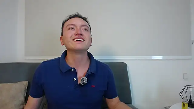 Robert2 honey online show from 09.21.25
