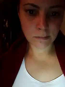 Cassandrina1 online show from 10.20.25