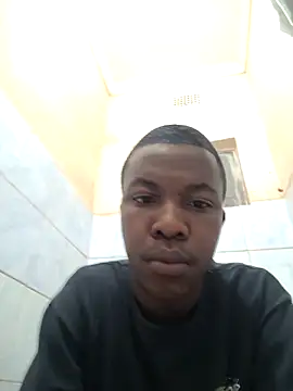 Snapshot of sweetdickboy2 chatting on 09.23.25 sweetdickboy2 online show from 09.23.25