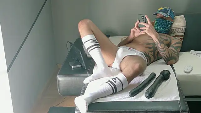 Snapshot of slavic_boy_39 chatting on 04.19.26 slavic boy 39 online show from 04.19.26