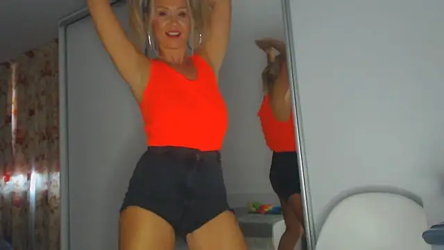 merlyn4 online show from 09.30.25