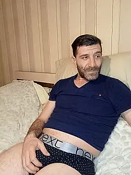 Alexdaniel89 online show from 04.04.26