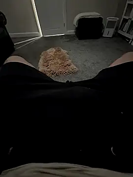 Snapshot of biversboy chatting on 10.23.25 biversboy online show from 10.23.25