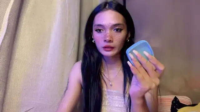 Snapshot of anastasia_cums chatting on 10.22.25 anastasia cums online show from 10.22.25