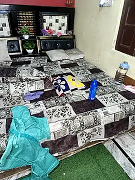 Snapshot of PRIYA_22 chatting on 10.03.25 PRIYA 22 online show from 10.03.25