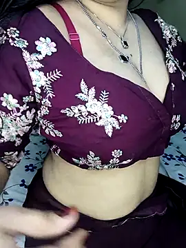 Snapshot of PRIYA_22 chatting on 10.07.25 PRIYA 22 online show from 10.07.25