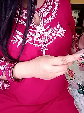 PRIYA 22 online show from 05.13.26