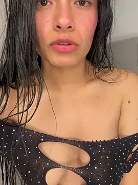 Snapshot of Melissa_coch chatting on 10.15.25 Melissa coch online show from 10.15.25