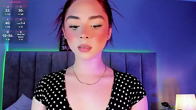 Arianna Ponce online show from 09.13.25