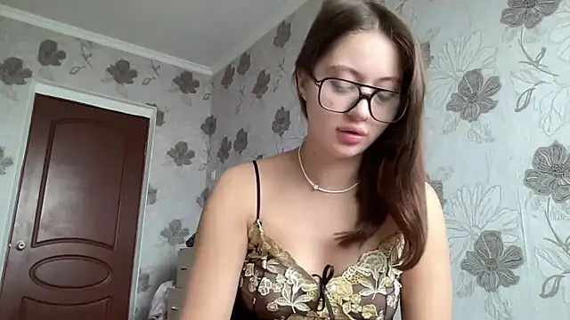 StellarAlice online show from 12.02.25