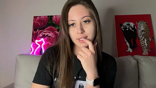 Snapshot of StellarAlice chatting on 05.24.26 StellarAlice online show from 05.24.26